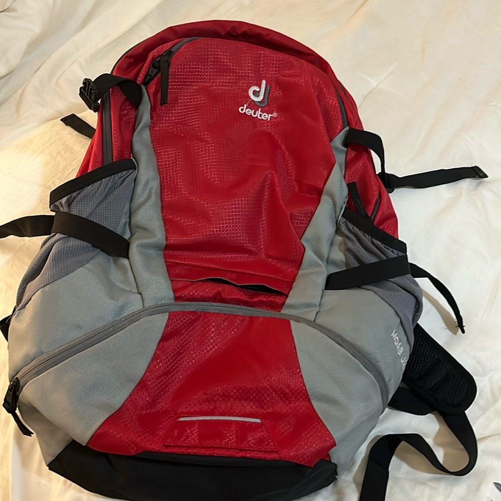Deuter  MOAB JAM 30 Red/Grey Backpack  New with Tag